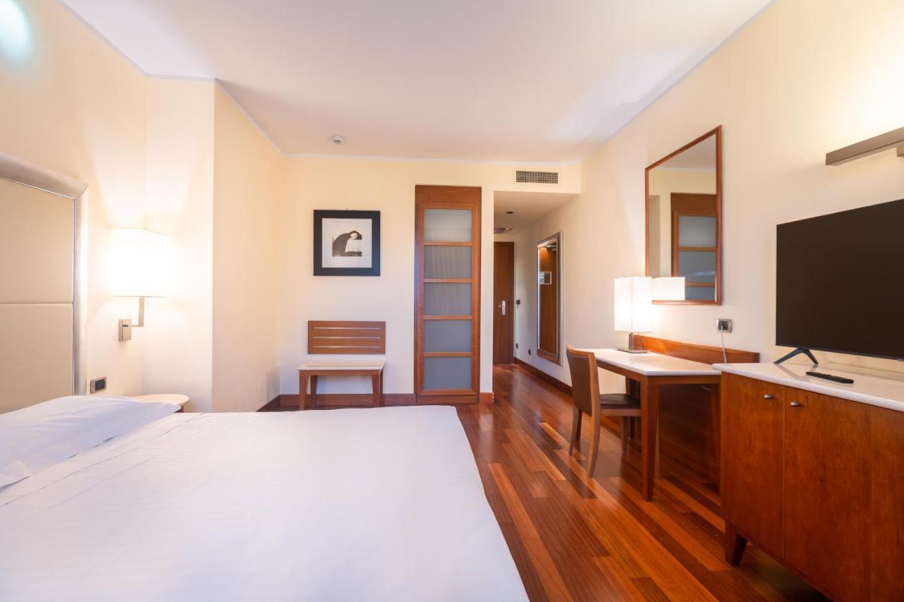Hotel Airone - Ombrellone Incluso Al Bagno Dolce Vita A Marina Dal 1 Giugno Al 15 Settembre Grosseto Zewnętrze zdjęcie