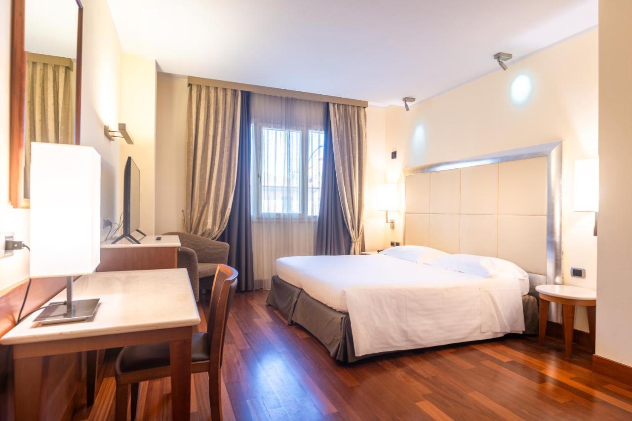 Hotel Airone - Ombrellone Incluso Al Bagno Dolce Vita A Marina Dal 1 Giugno Al 15 Settembre Grosseto Zewnętrze zdjęcie