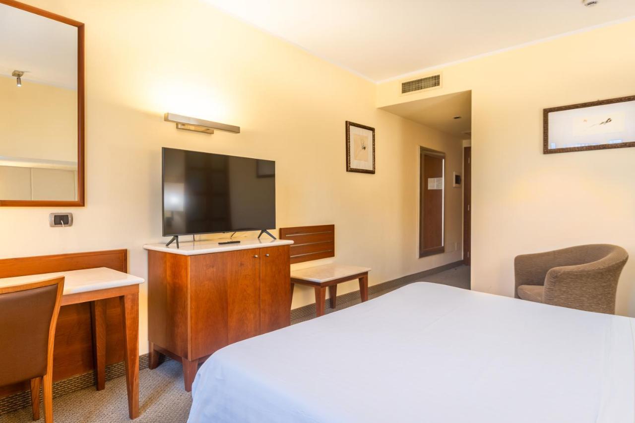 Hotel Airone - Ombrellone Incluso Al Bagno Dolce Vita A Marina Dal 1 Giugno Al 15 Settembre Grosseto Zewnętrze zdjęcie