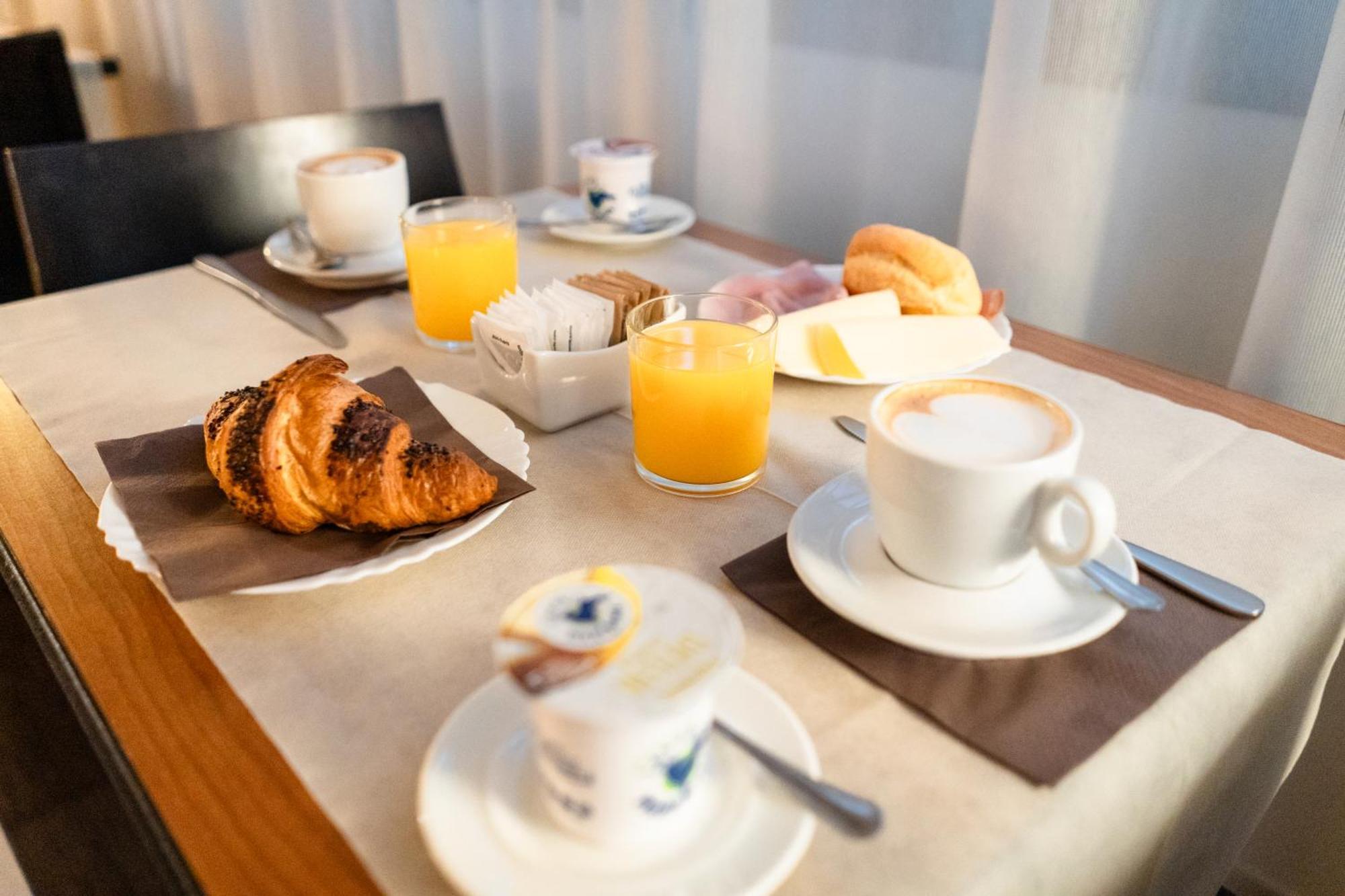 Hotel Airone - Ombrellone Incluso Al Bagno Dolce Vita A Marina Dal 1 Giugno Al 15 Settembre Grosseto Zewnętrze zdjęcie